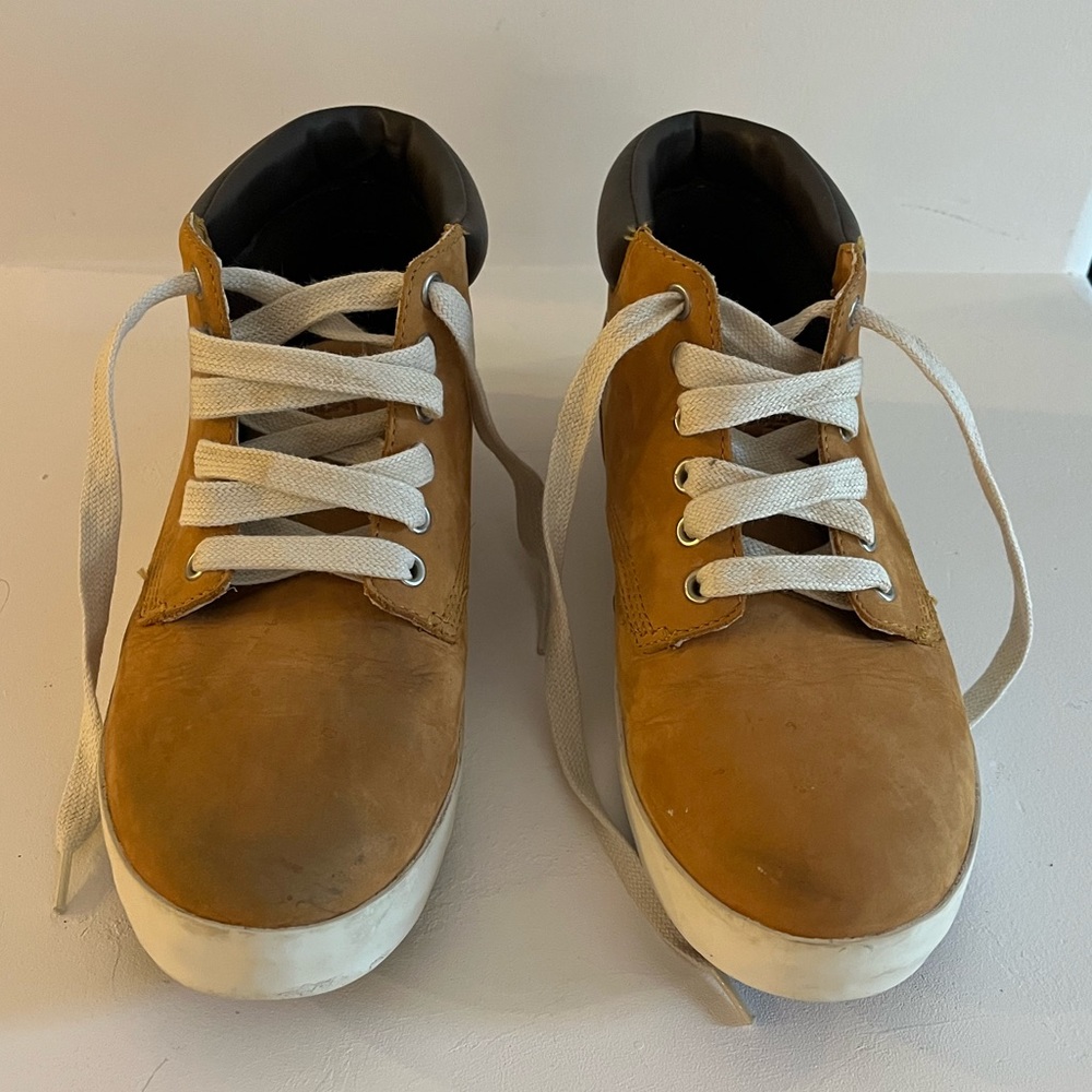 Timberland lace up Chelsea boot